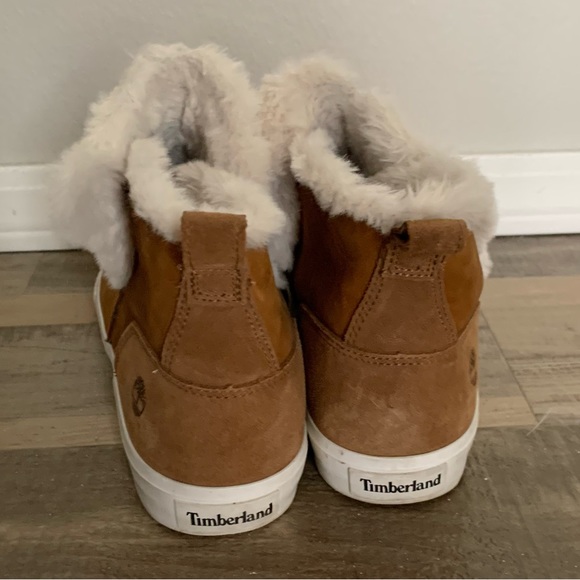 Timberland Skyla Bay Pull on Boots in Brown Nubuck - Picture 7 of 7